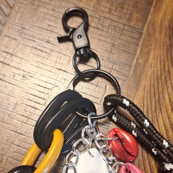 Multicolor Charm Keychain with Black Clip - Picture 6 of 9